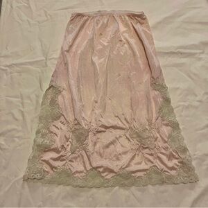 Vintage Richform Pink Nylon Lace Slip Skirt - Size M